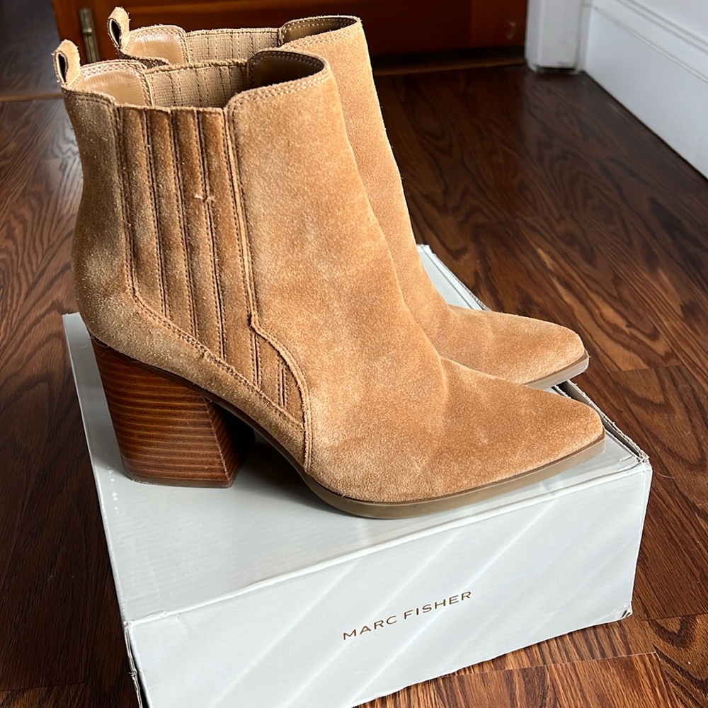 Marc Fisher Cognac Boot / Size 10M/ Worn once!